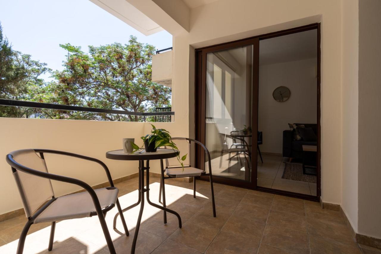 Mia 1-Bedroom Apartment In Lárnaca Exterior foto